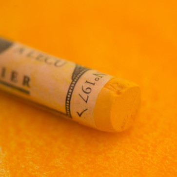 SENNELIER EXTRA SOFT PASTEL 197 CADMIUM YELLOW ORANGE